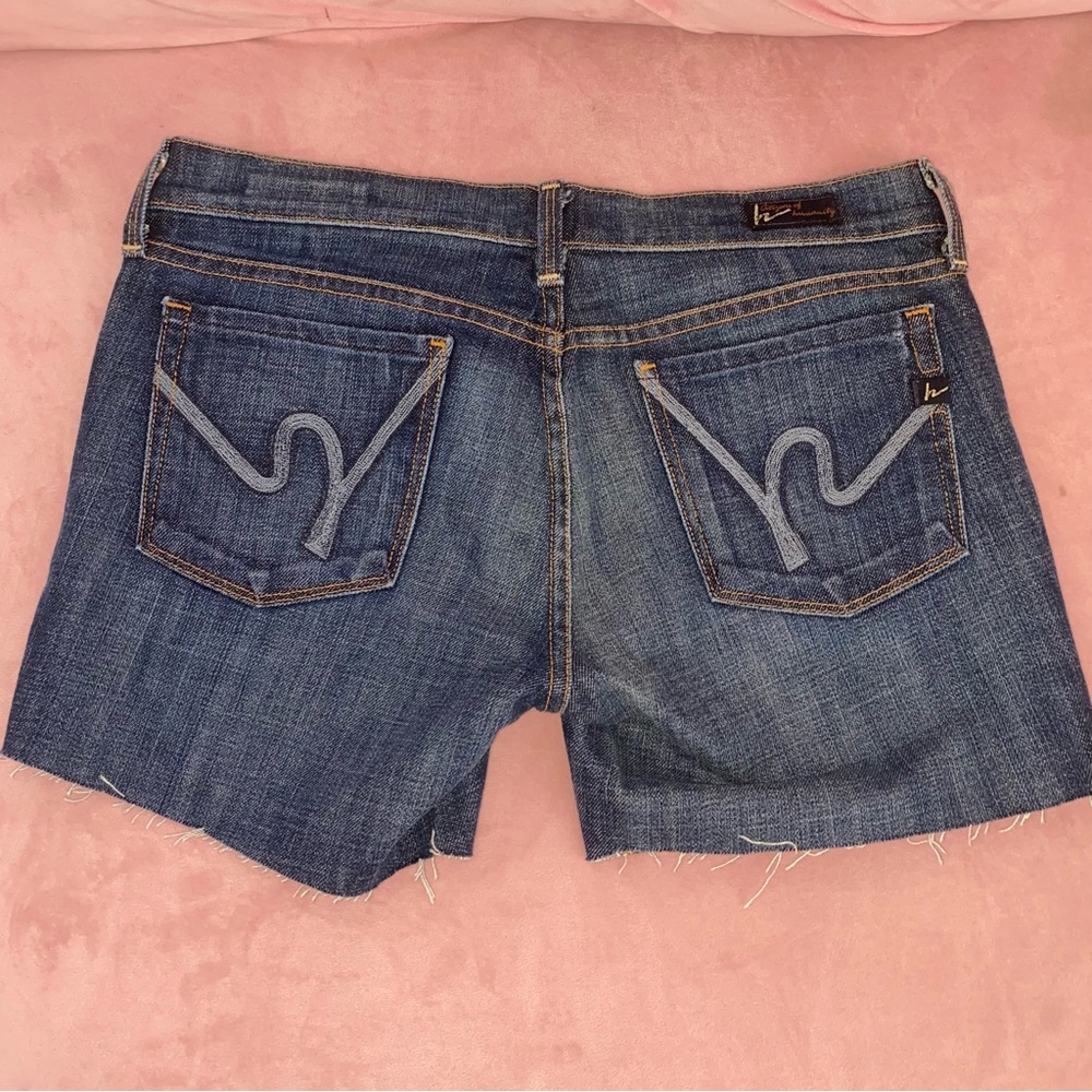 Citizens of Humanity Low Waist Cutoff Shorts Women’s Size 28 Waist 4.5 inseam - Picture 11 of 11